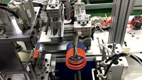 最新研發(fā) 硅膠密封圈自動(dòng)切粘對接機(jī) 恒超自動(dòng)化,最新技術(shù)專利產(chǎn)品