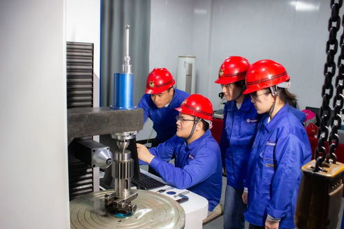 申請(qǐng)發(fā)明專(zhuān)利20余項(xiàng)揚(yáng)大科研團(tuán)隊(duì)研發(fā)新型風(fēng)機(jī)吊裝系統(tǒng)